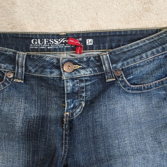 Guess Jean's - Picture 6 of 8